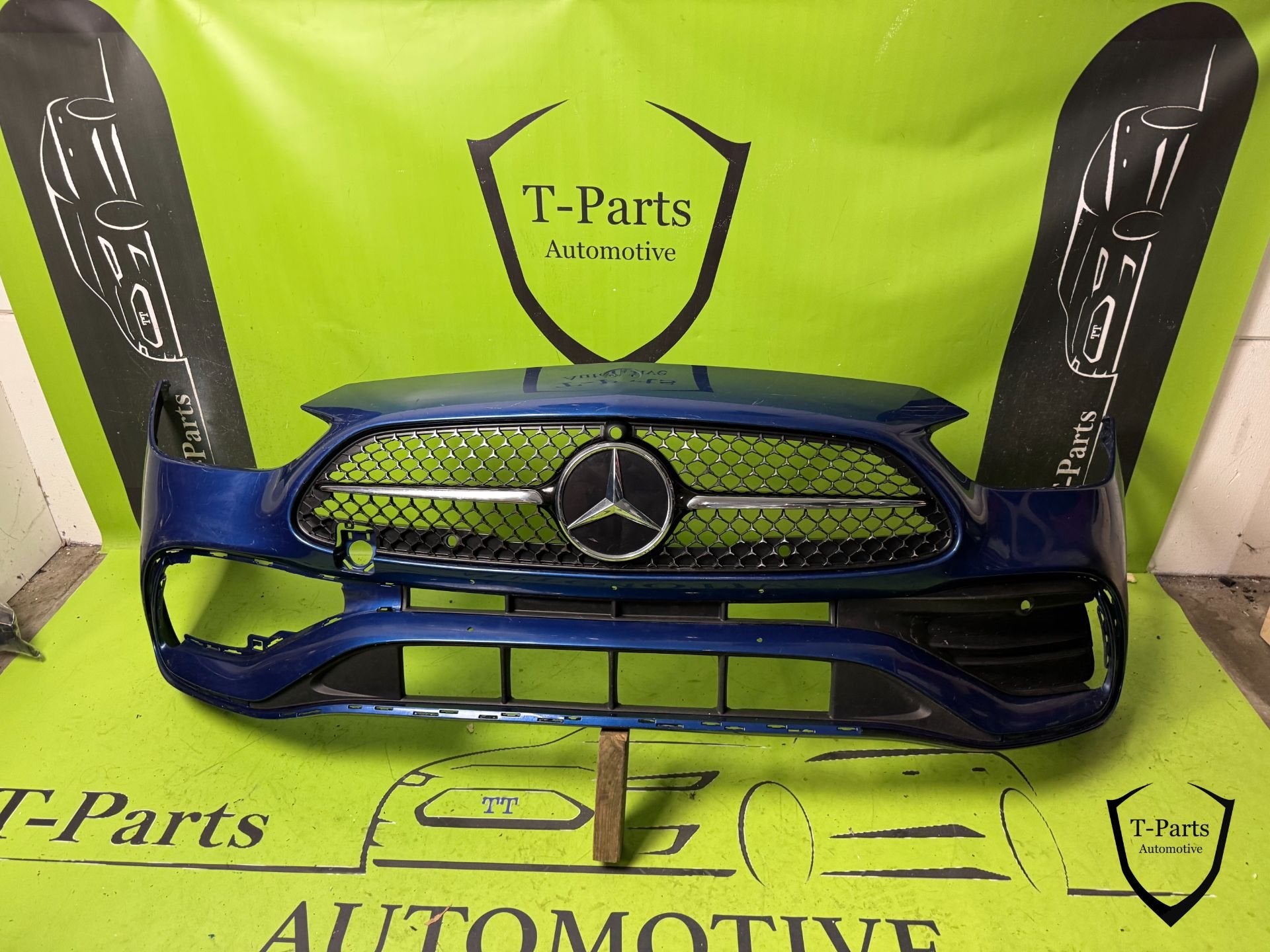 mercedes C klasse W206 voorbumper AMG grille rooster