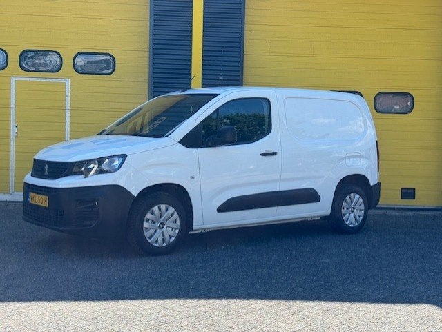 Peugeot Partner 1.2 Airco/Cruise/Navi/NAP/EX BTW, Auto's, Voorwielaandrijving, Gebruikt, Euro 6, 1199 cc
