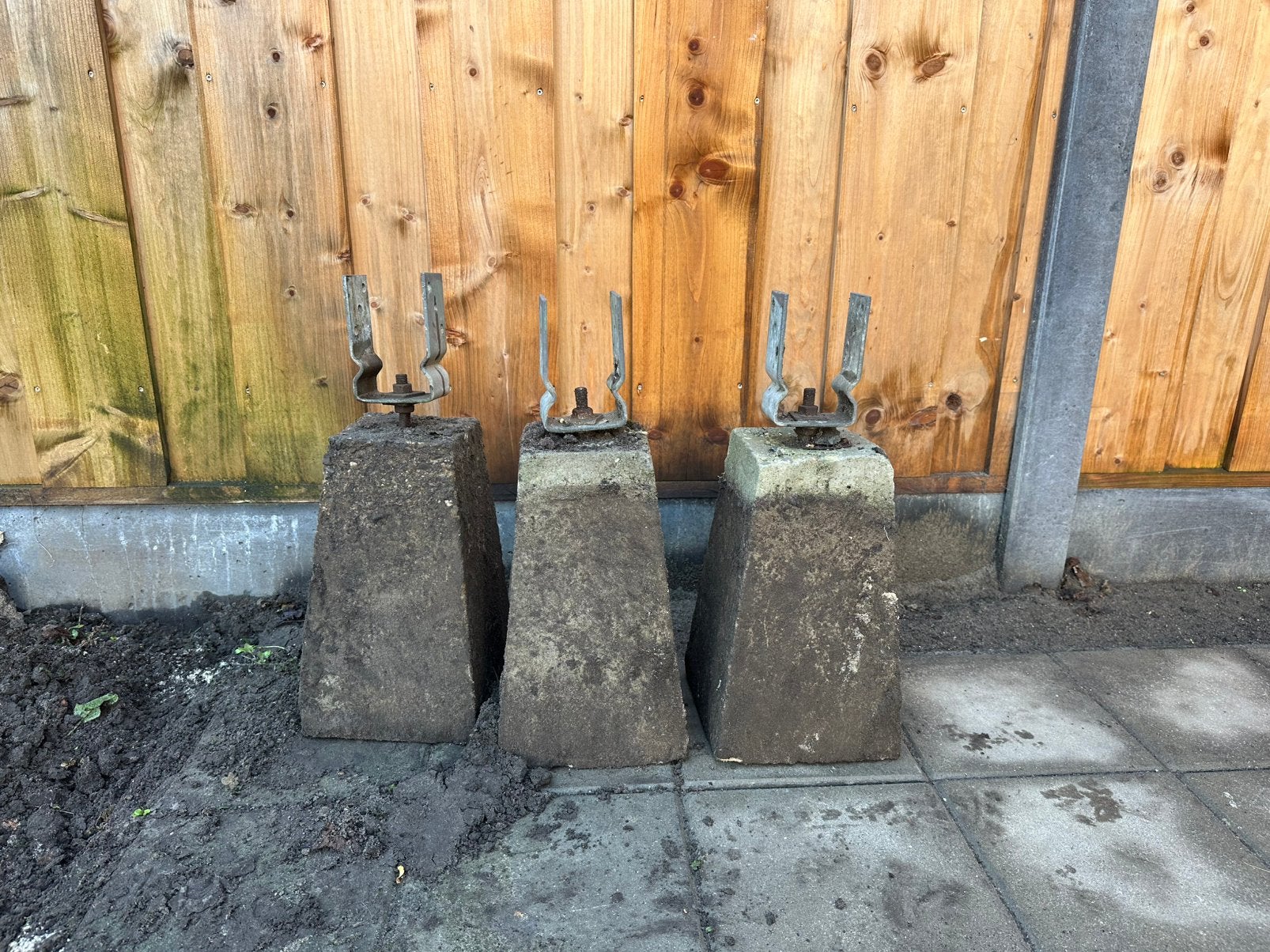 3 betonpoeren, Tuin en Terras, Ophalen, Gebruikt, Overige typen