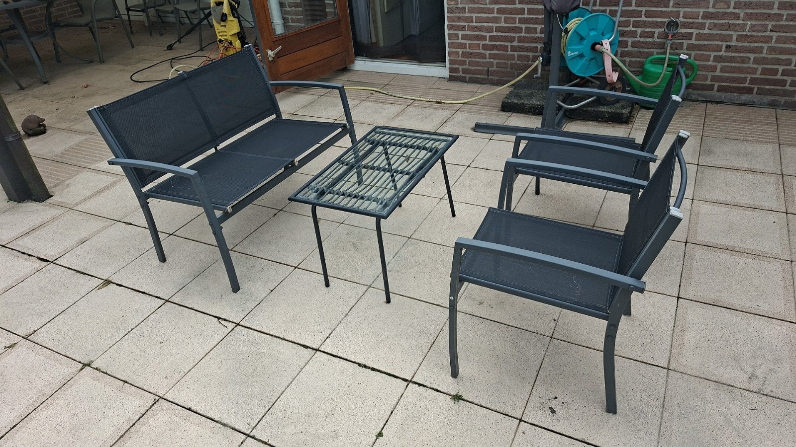 Loungeset/Tuinset met bank, 2 stoelen en bijzettafel, 4 zitplaatsen, Gebruikt, Aluminium, Ophalen of Verzenden