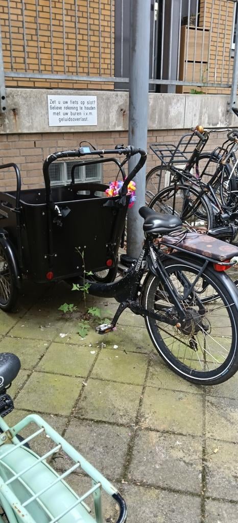 Stevige bakfiets met 3 wielen, Ophalen, Gebruikt, 4 kinderen of meer