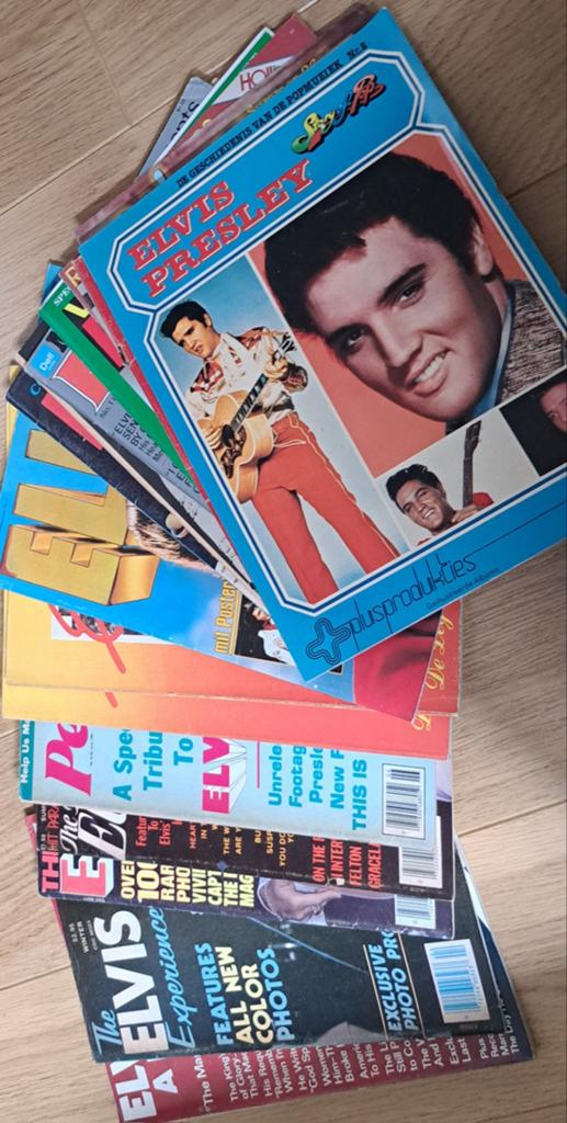 15 Elvis Presley Tijdschriften - Jaren '70 & '80 Collectie, Verzamelen, Ophalen of Verzenden, 1960 tot 1980, Buitenland, Tijdschrift