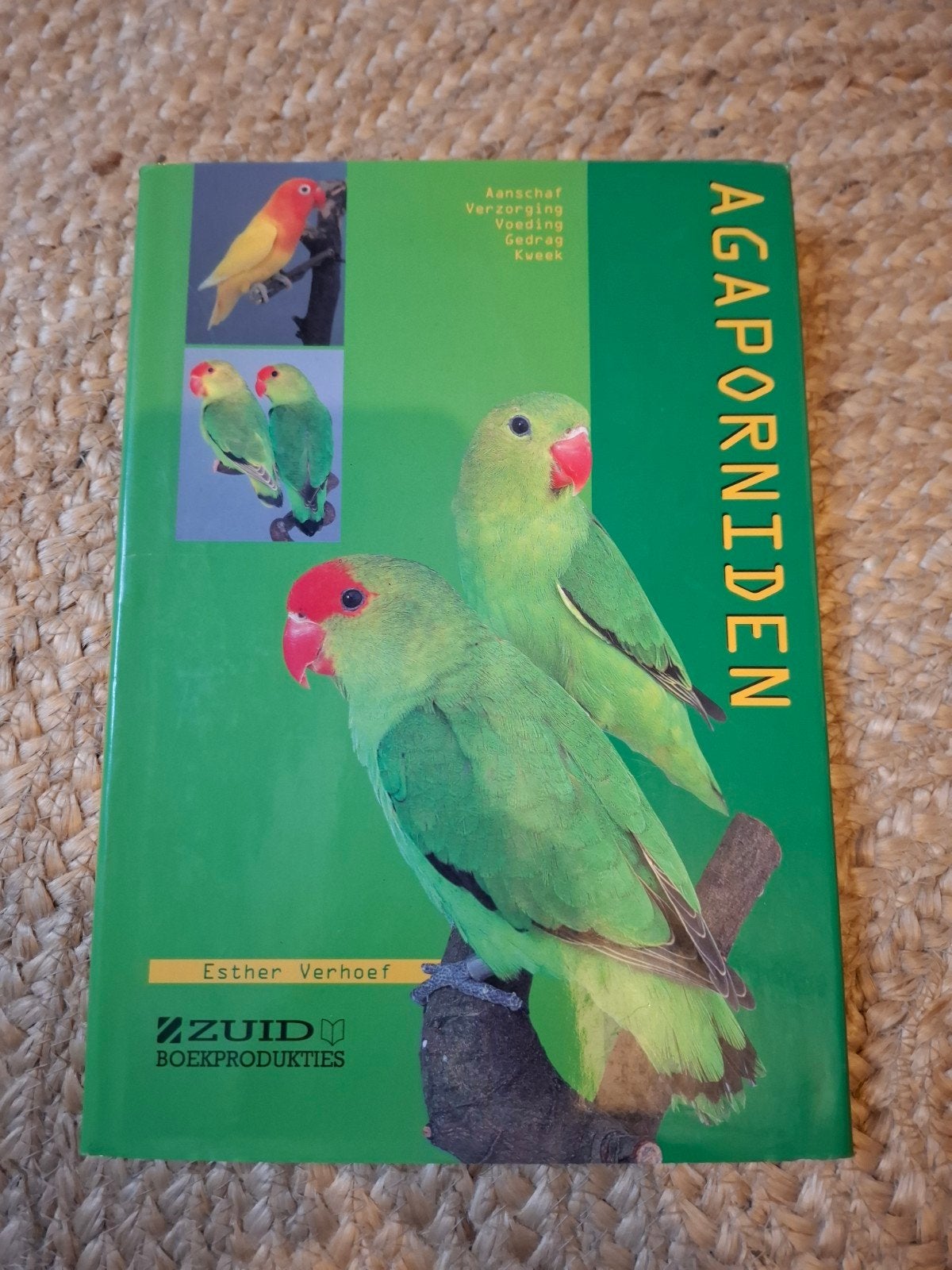 Agaaporniden Boek - Esther Verhoef, Boeken, Ophalen of Verzenden