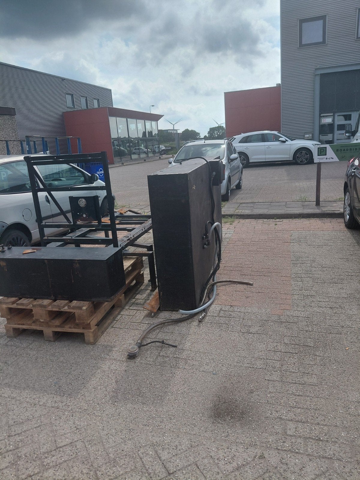 Watertank 650L, Dieseltank 50L met stalen frame, Doe-het-zelf en Verbouw, Gebruikt, 100 liter of meer, Ophalen of Verzenden, Propaan of Butaan