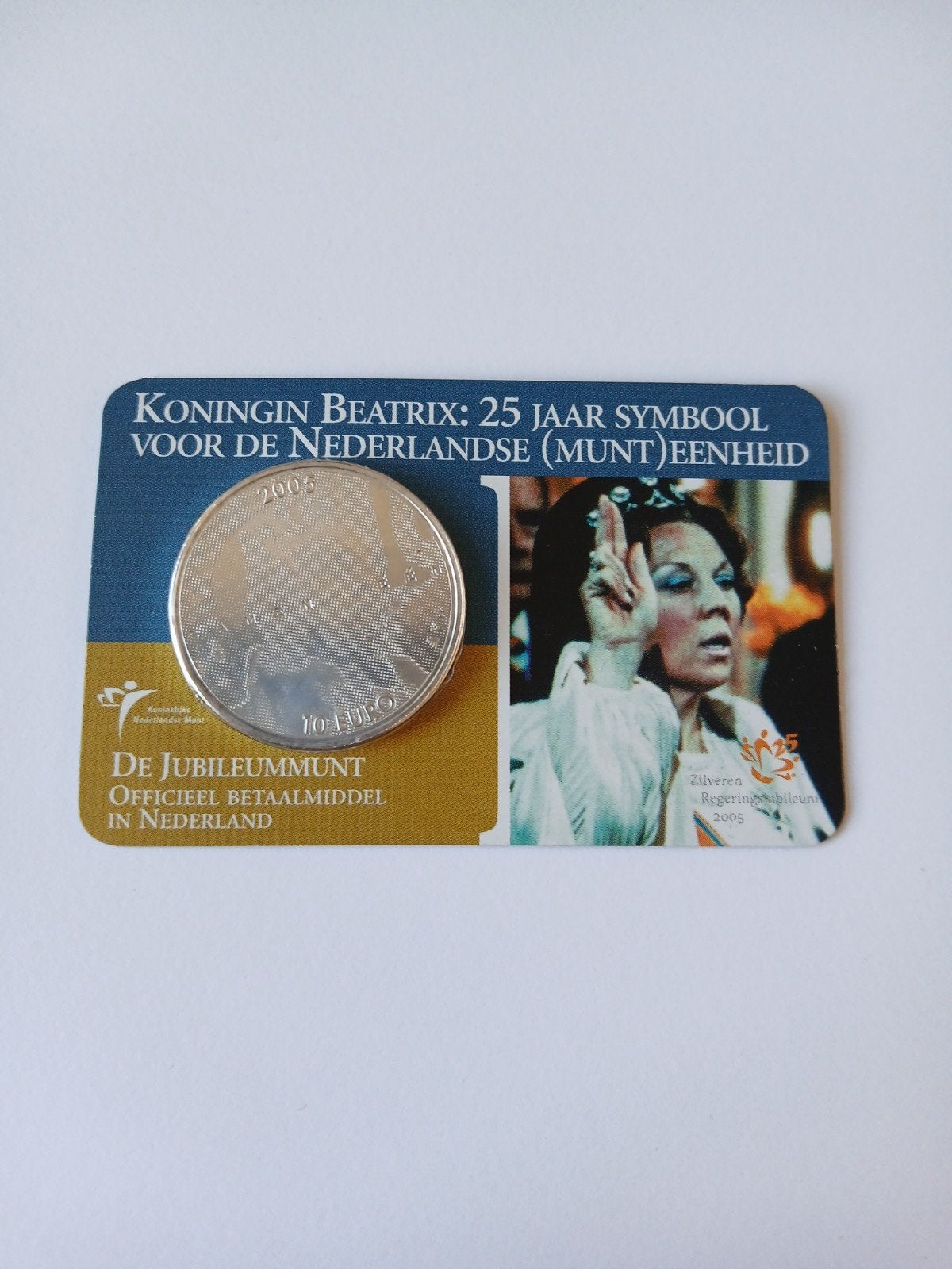 Zilveren tientje. Koningin Beatrix 25 jaar 2005, Postzegels en Munten, Munten | Nederland, Ophalen of Verzenden, Koningin Beatrix