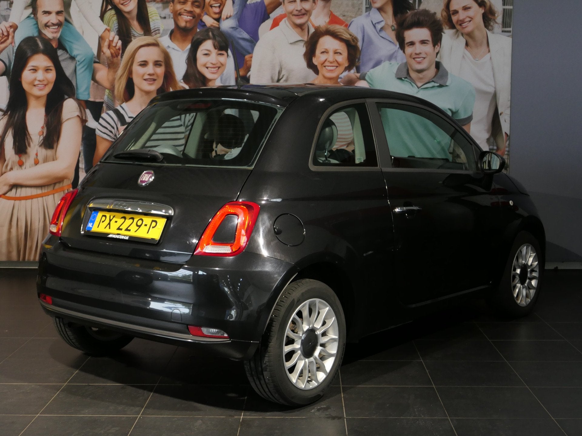Fiat 500 1.0 TwinAir Pop Airco, Cruise, LMV (bj 2017), Stof, Gebruikt, 840 kg, Zwart