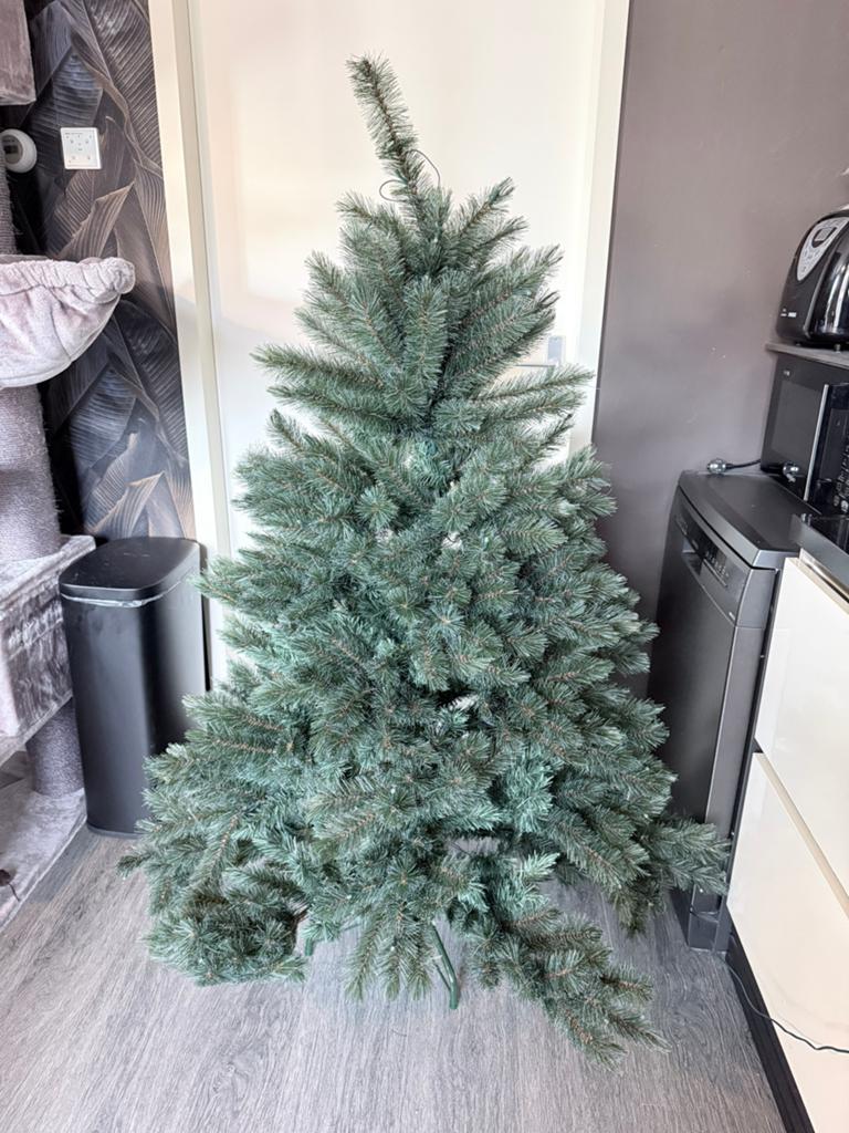 Kerstboom romagne 155cm met ingebouwde led verlichting, Ophalen, Zo goed als nieuw