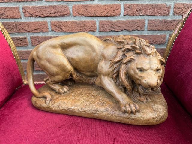 prachtig groot oud beeld, woeste leeuw, 48 cm lang, Antiek en Kunst, Kunst | Beelden en Houtsnijwerken, Ophalen of Verzenden, Europa