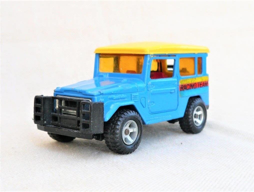Majorette Toyota land cruiser FJ40. Schaal 1/36., Ophalen of Verzenden, Gebruikt, Auto