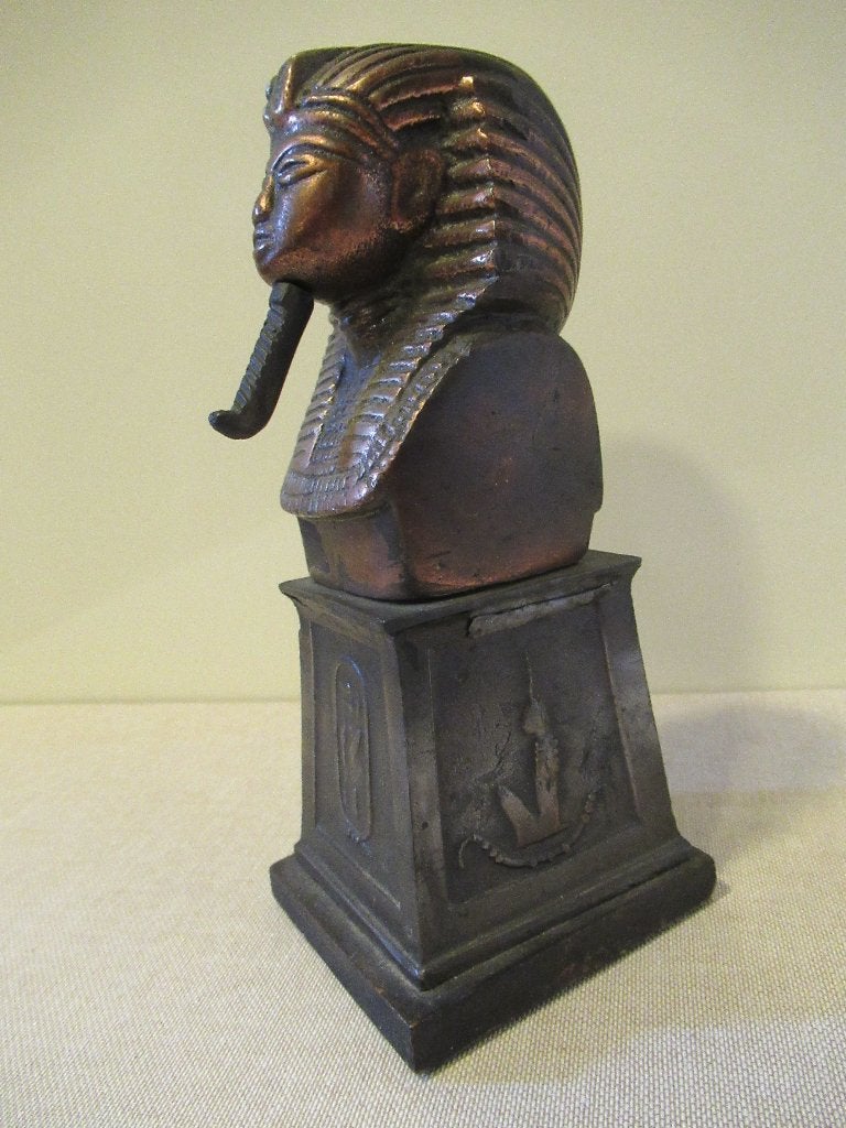 TOETANCHAMON bronzen beeldje hoog 18 cm op sokkel € 75, Antiek en Kunst, Op standaard, Ophalen of Verzenden, 18 cm, Brons