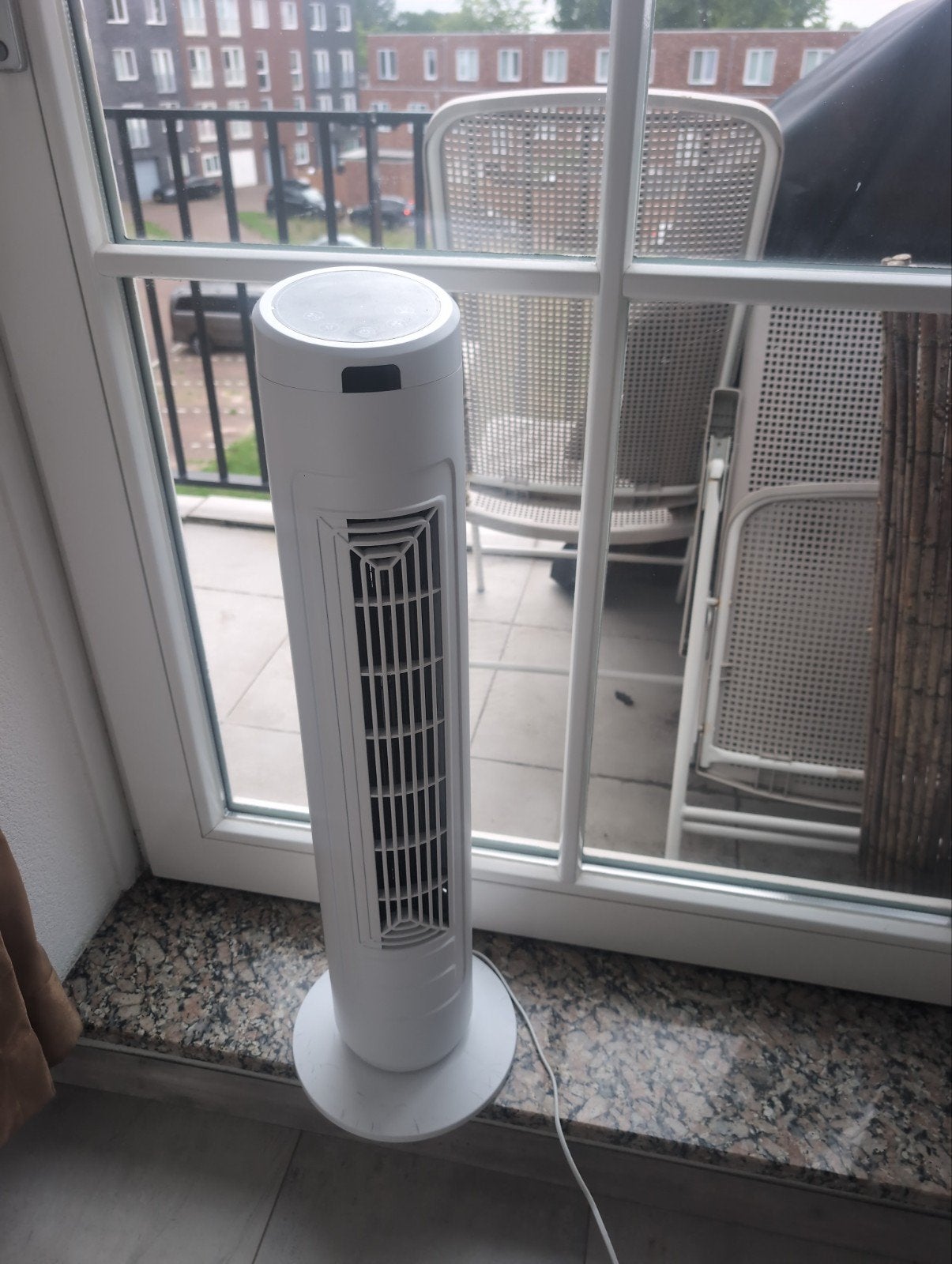 Witte torenventilator - zo goed als nieuw, Witgoed en Apparatuur, Ventilatoren, Ophalen, Zo goed als nieuw, Torenventilator
