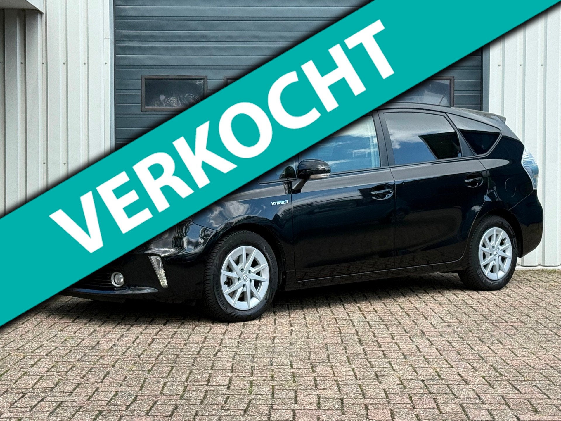Toyota Prius Wagon 1.8 Aspiration 1e EIG / PANO / CRUISE, Euro 5, Gebruikt, 4 cilinders, 7 stoelen