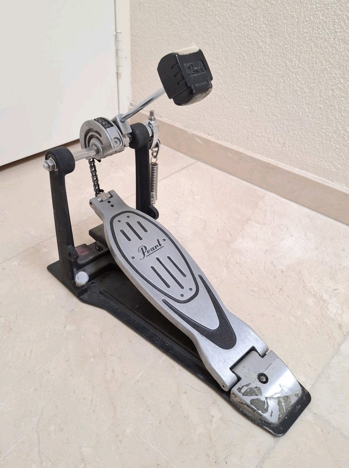 Pearl baspedaal bass drum pedal kick bas pedaal, Muziek en Instrumenten, Gebruikt, Drums of Percussie, Ophalen of Verzenden, .