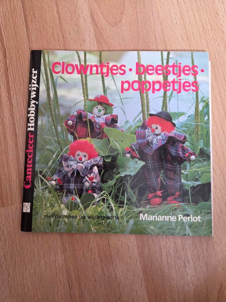 Nieuw boekje voor clowntjes, beestjes en poppetjes., Ophalen of Verzenden, Nieuw