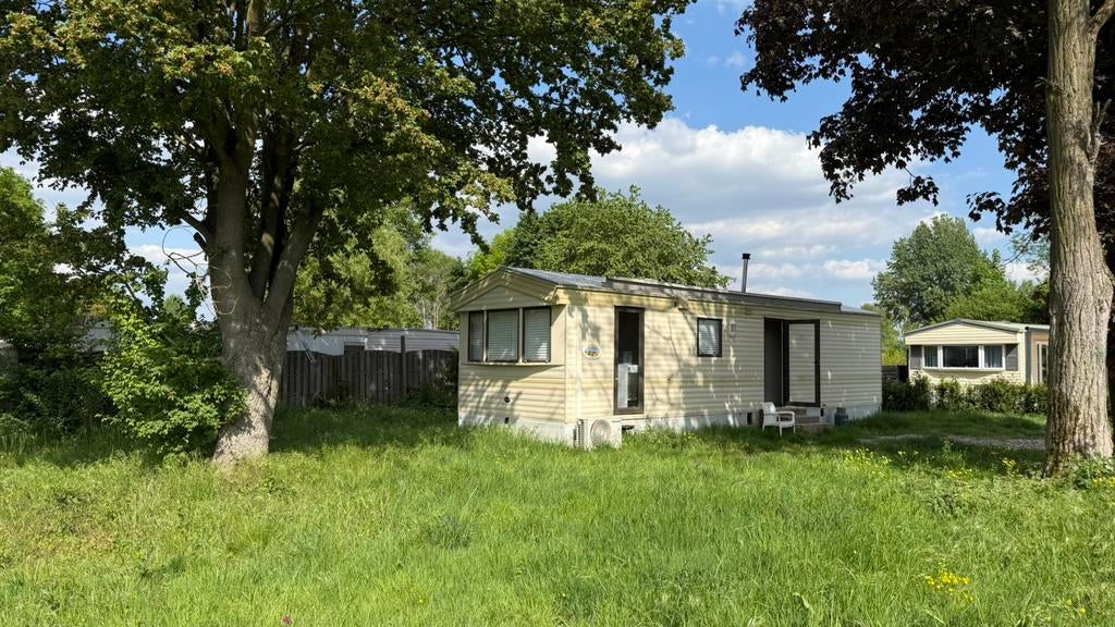 Net Chalet/Stacaravan op Park Betuwse hofjes - 3 slaapkamers, Caravans en Kamperen, Tot en met 3