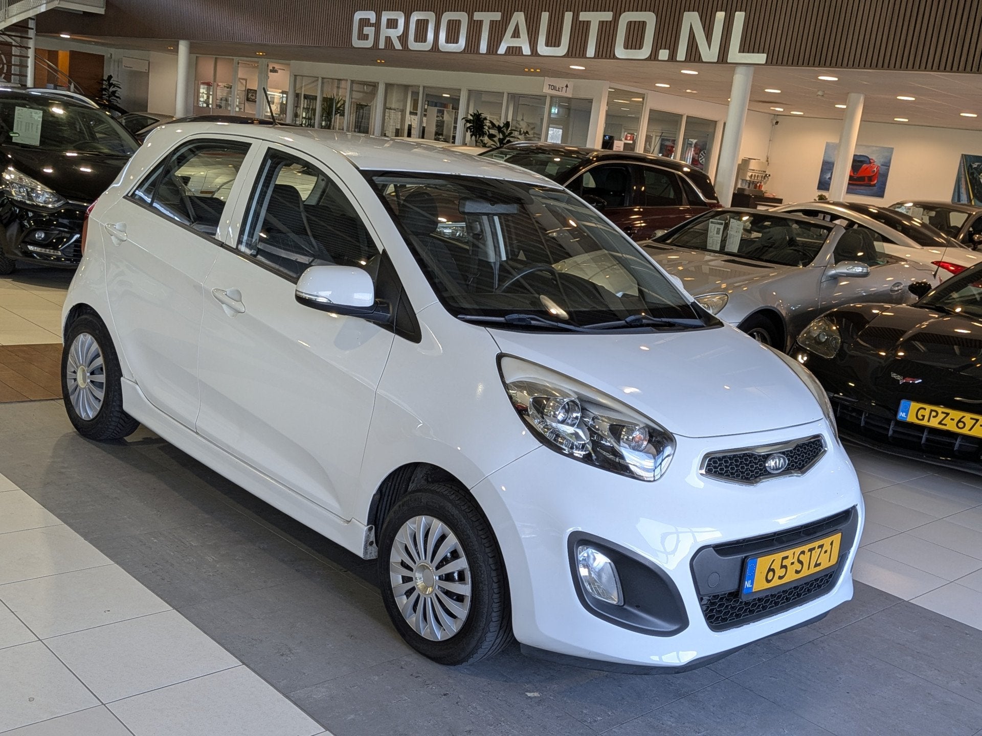 Kia Picanto 1.2 CVVT Comfort Pack Airco, Stuurbekrachtiging, Auto's, Kia, Euro 5, Gebruikt, Zwart, 4 cilinders
