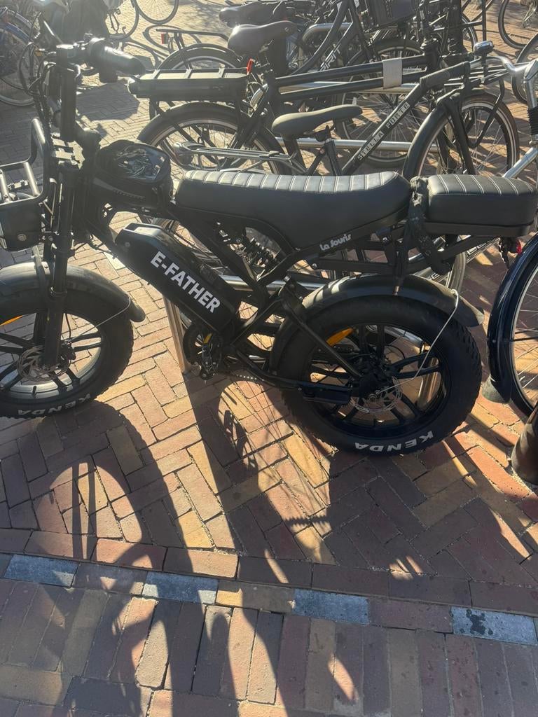 Te koop. Feedbike. Zo goed als nieuw, nauwelijks slechts 5km, Ophalen of Verzenden, Zo goed als nieuw