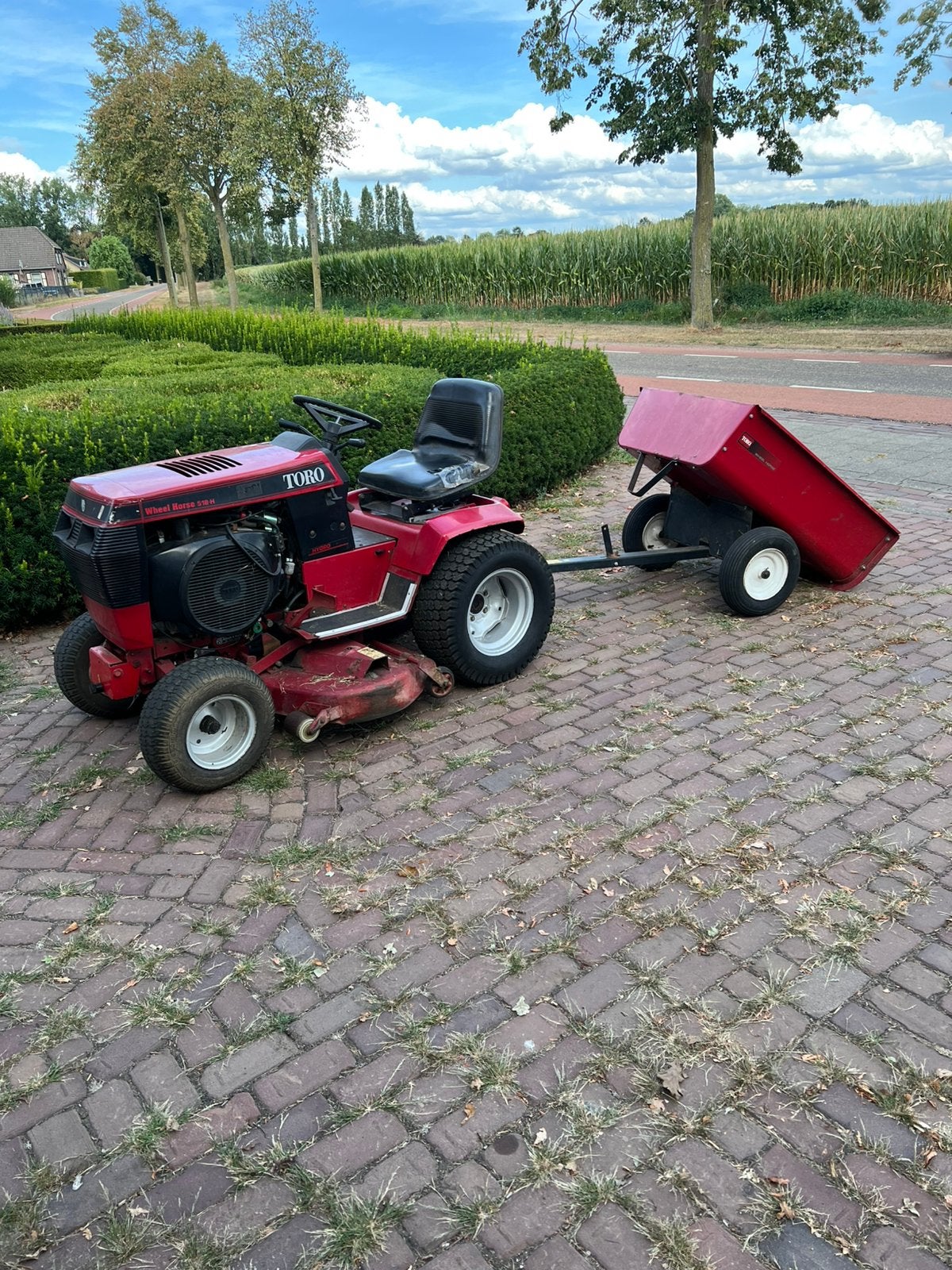 IZGS: Toro Wheel Horse 518H zitmaaier met aanhanger 18pk, Tuin en Terras, Zitmaaiers, Ophalen, Gebruikt, Info@WheelHorse.com, Elektrische starter