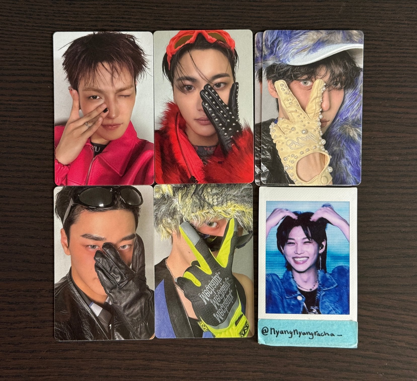 Ateez gh 5 photocatds, Verzamelen, Muziek, Artiesten en Beroemdheden, Verzenden, Zo goed als nieuw, Foto of Kaart