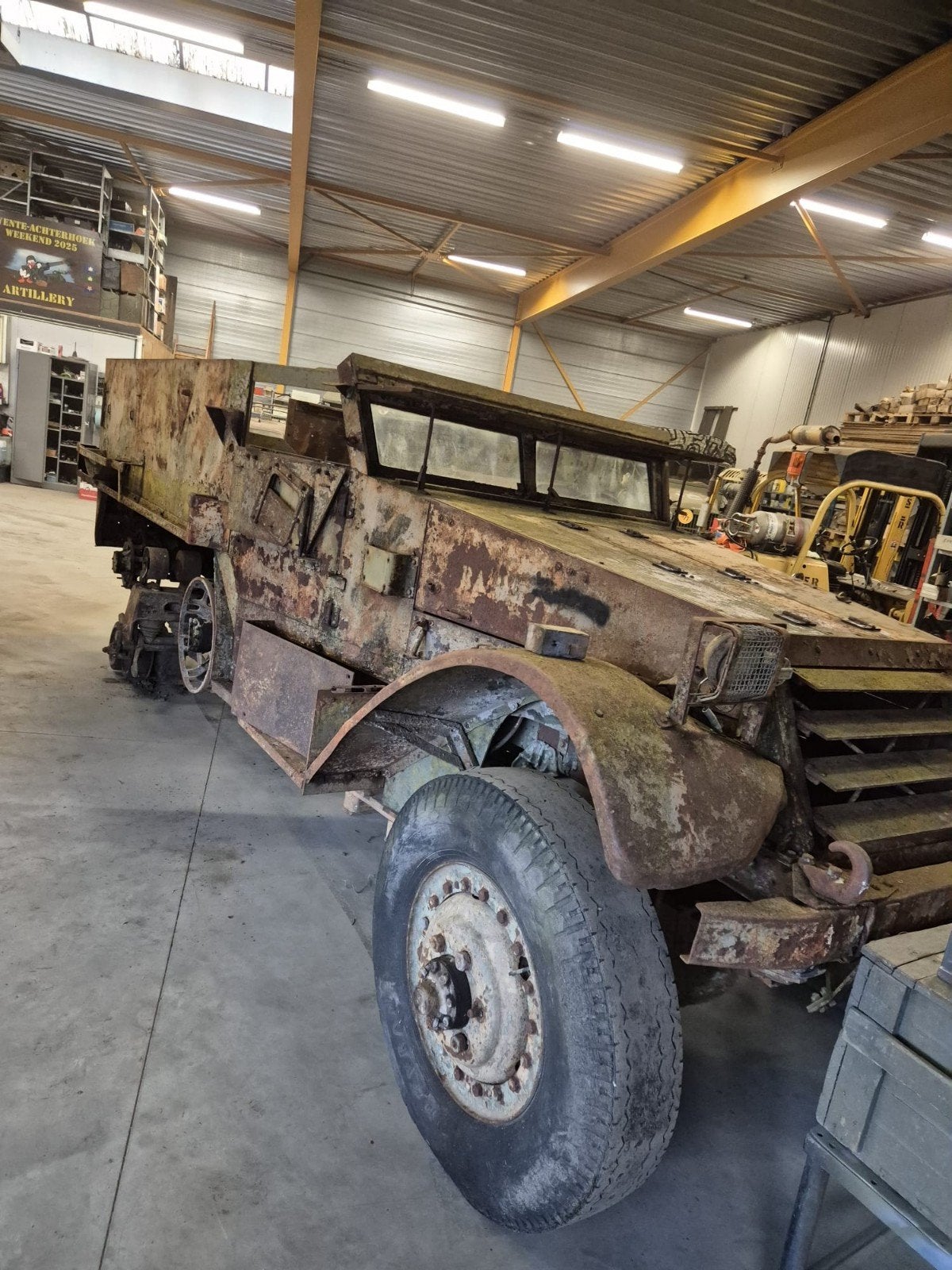 te koop – INTERNATIONAL M5 HALFTRACK WW2 PROJECT, foto 2
