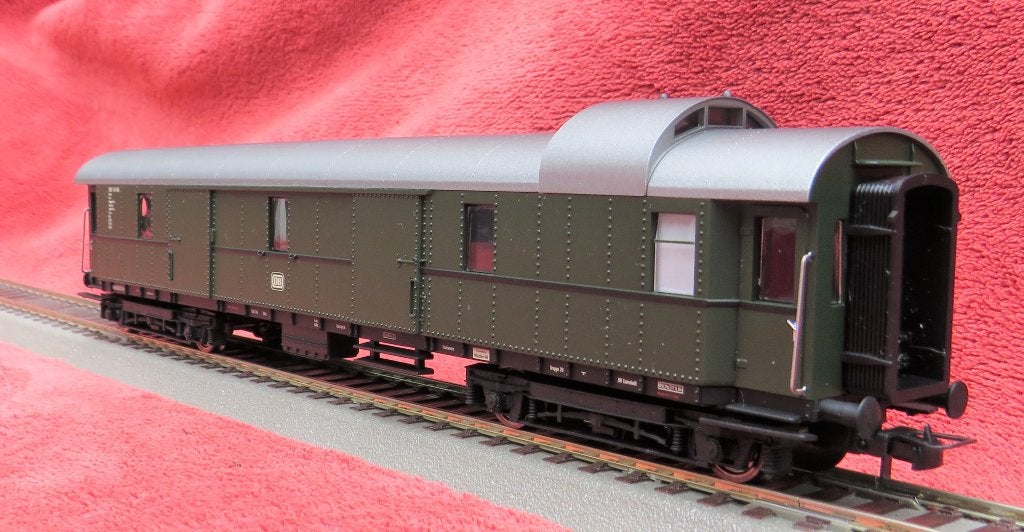 Rivarossi HR 4139, DB bagagerijtuig PW4ü, Overige merken, Gelijkstroom, Wagon, Ophalen of Verzenden