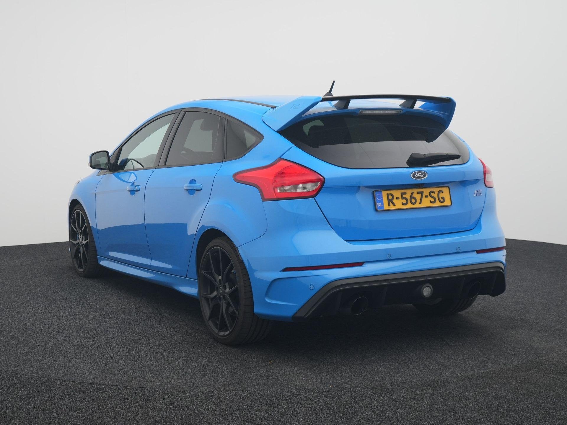 Ford Focus 2.3 RS | Performance Pack RS | Drift Mode / Circu, Auto's, 12 maanden, Gebruikt, Euro 6, 4 cilinders