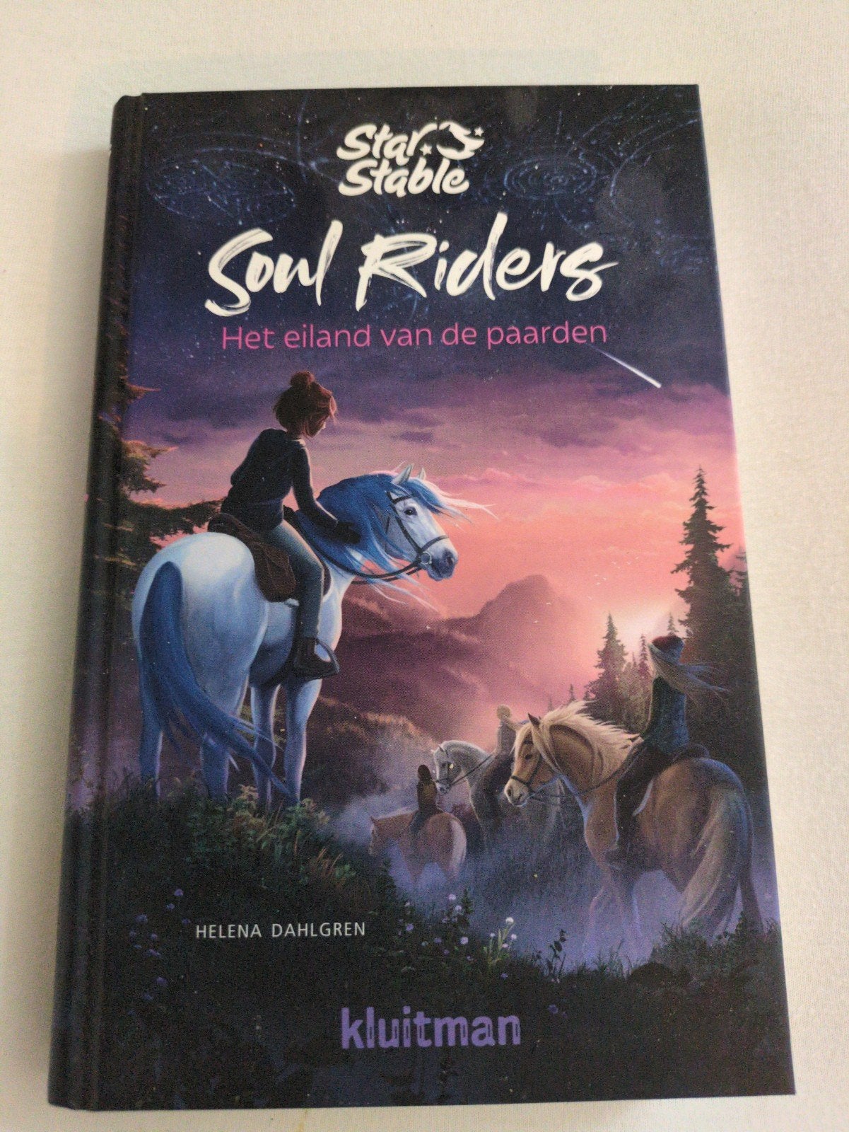 Star Stable Soul Riders: Het eiland van de paarden, Ophalen of Verzenden, Gelezen, Helena Dahlgren, Fictie