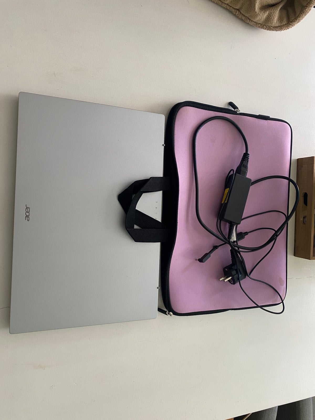 Acer laptop, Computers en Software, Android Tablets, Ophalen of Verzenden, Zo goed als nieuw, 10 inch