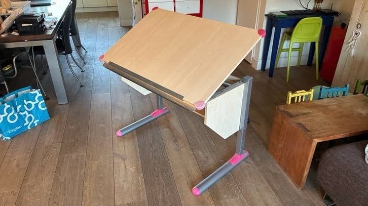 Verstelbare schooltafel, tekentafel, lessenaar, Ophalen, Zo goed als nieuw