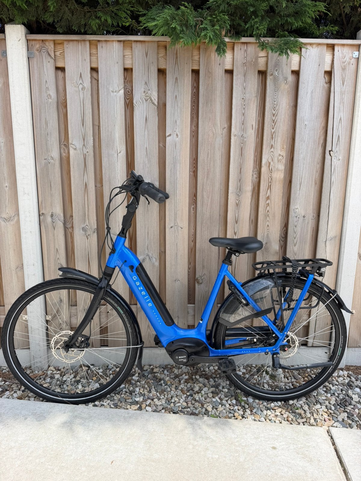Gazelle Grenoble C8 2023 (2901km) damesfiets - NIEUWSTAAT, Ophalen, Zo goed als nieuw, 51 tot 55 cm, 50 km per accu of meer