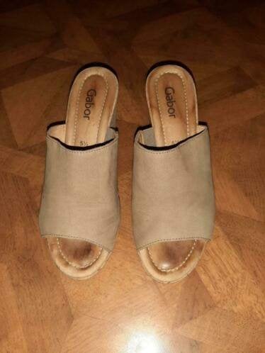 Gabor leren instappers sandalen met sleehak maat 5,5, Kleding | Dames, Schoenen, Gabor, Ophalen of Verzenden, Zo goed als nieuw