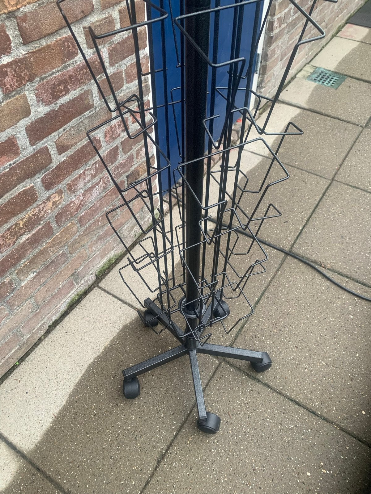 Kaartenmolen kaartenhouder 32 vakjes op wieltjes, Ophalen of Verzenden