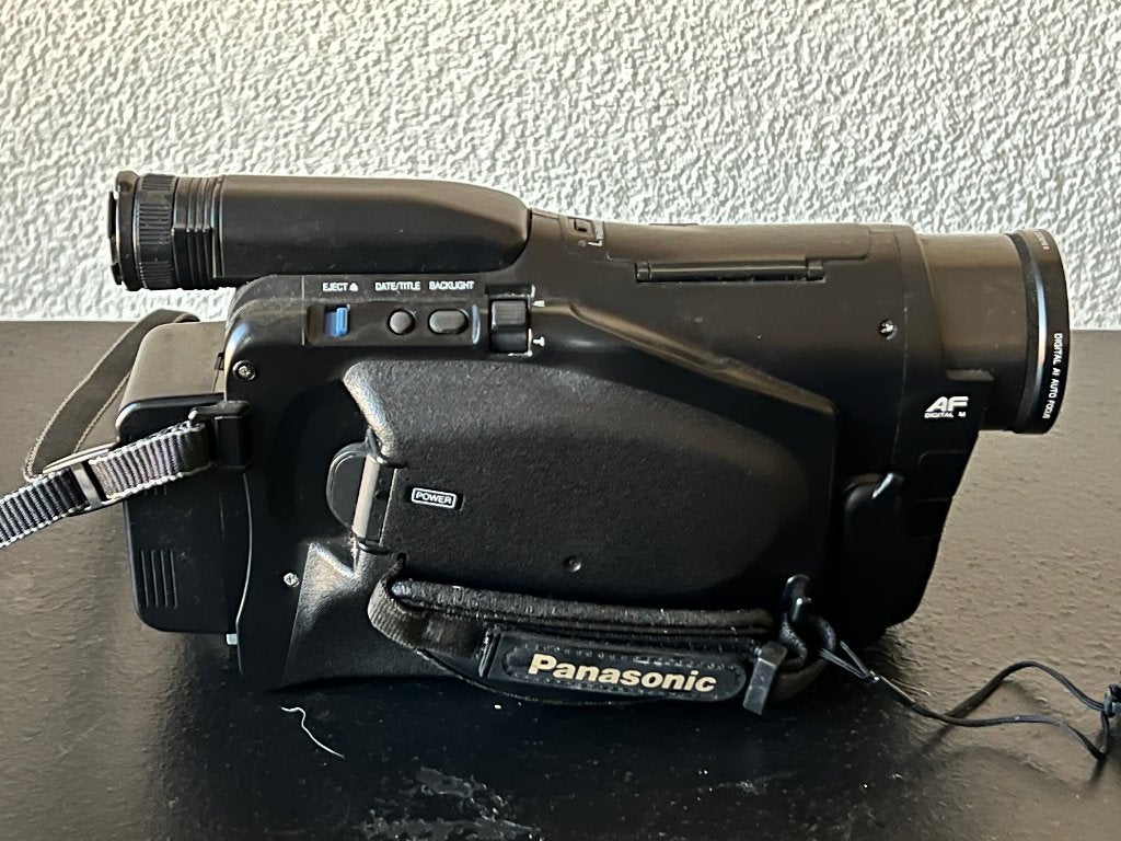 OSV 2 Panasonic RX10 camera met 2x accu en lader, Ophalen, 1980 tot heden, Filmcamera