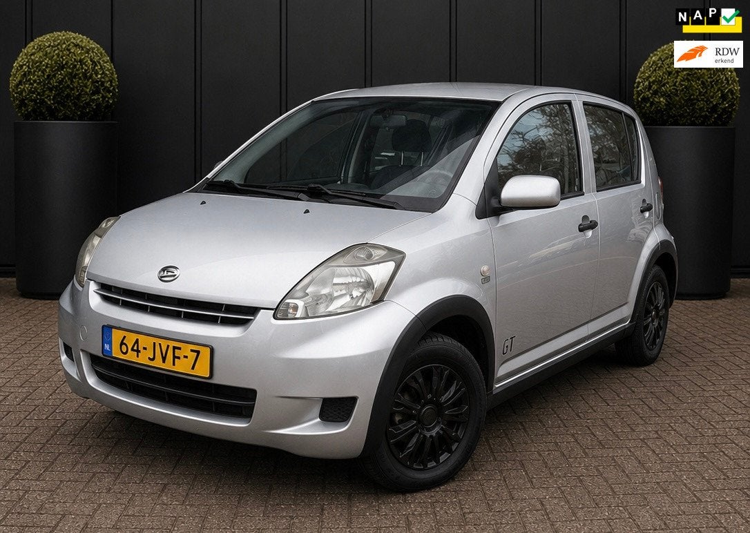 Daihatsu Sirion 2 1.0-12V GT-LINE APK 15-07-2027 NAP EL RAME, Auto's, Daihatsu, Voorwielaandrijving, Gebruikt, 750 kg, Bedrijf