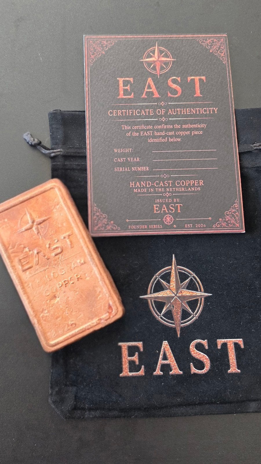 EAST 1KG Handgegoten Koperbaar – Puur Koper + Certificaat, Postzegels en Munten, Ophalen of Verzenden, Koper