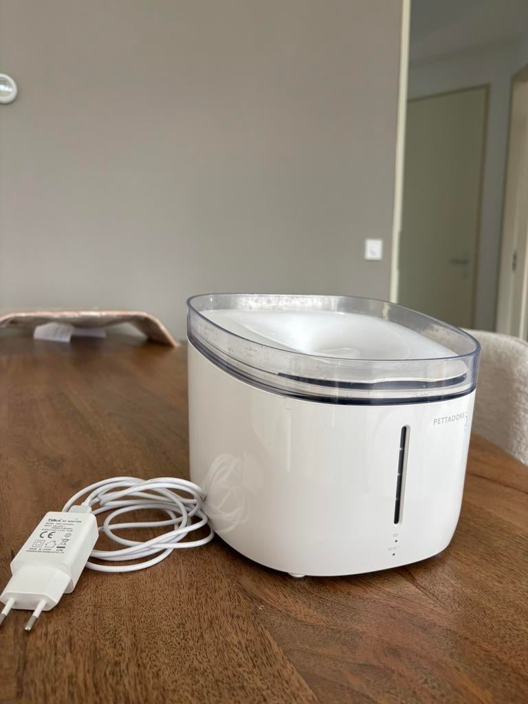 Pettadore Hydrate Ultra 2, Ophalen, Zo goed als nieuw