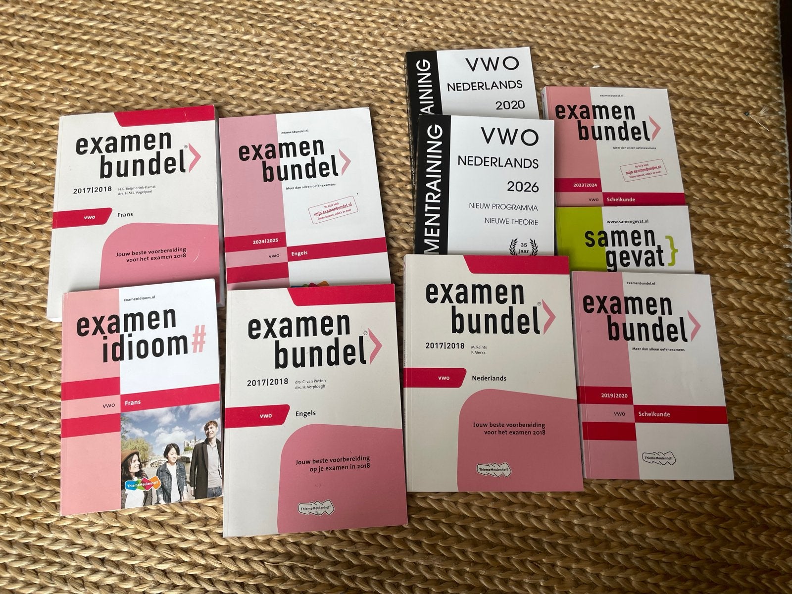 Examenbundels VWO Frans, Engels, Nederlands, Scheikunde, Boeken, Schoolboeken, Ophalen of Verzenden, Gelezen, VWO, Frans