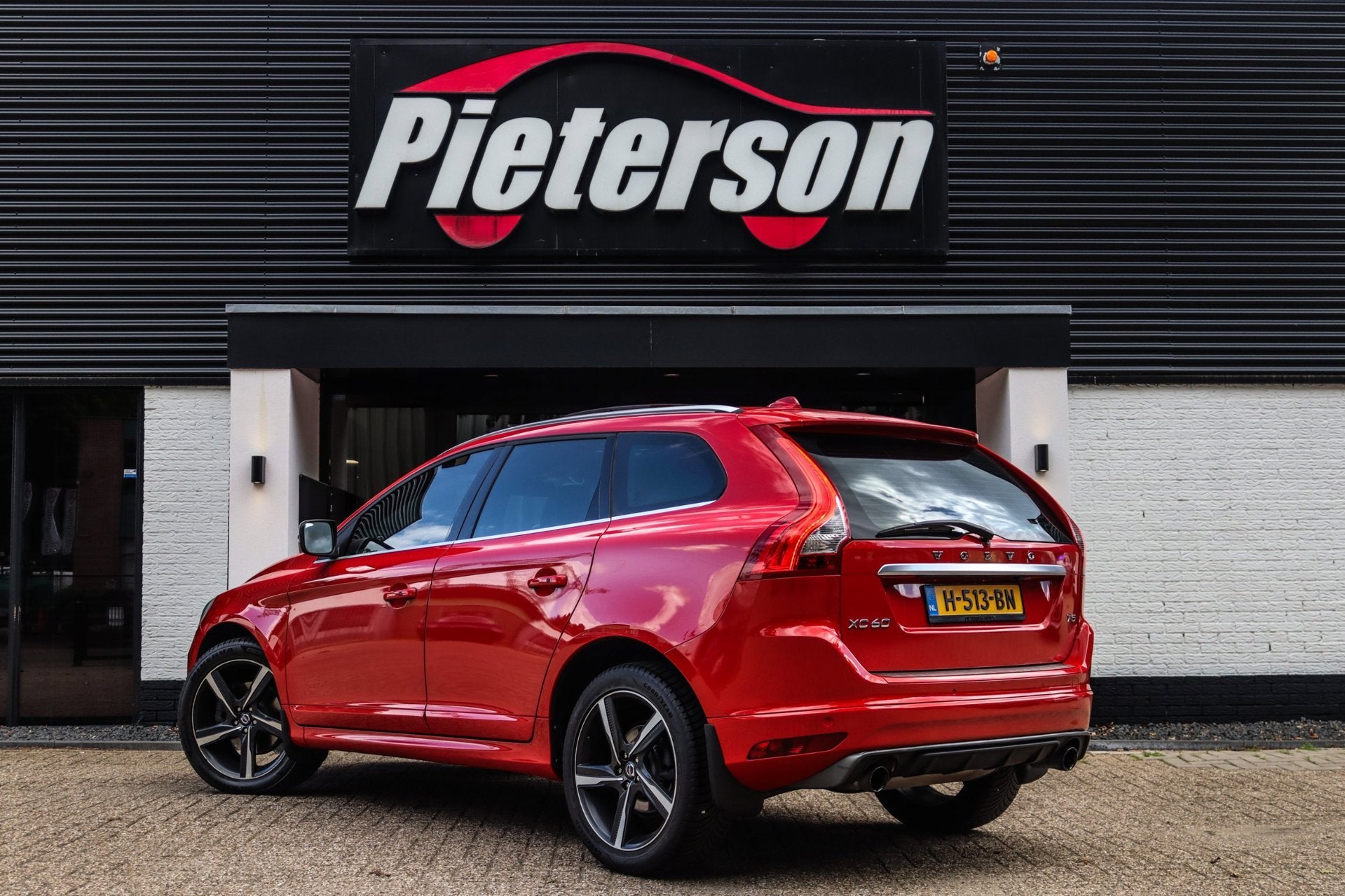 Volvo XC60 2.0 T5 R-Design PANO MEMORY LEDER CLIMA, Auto's, Volvo, 15 km/l, Gebruikt, 4 cilinders, 1969 cc