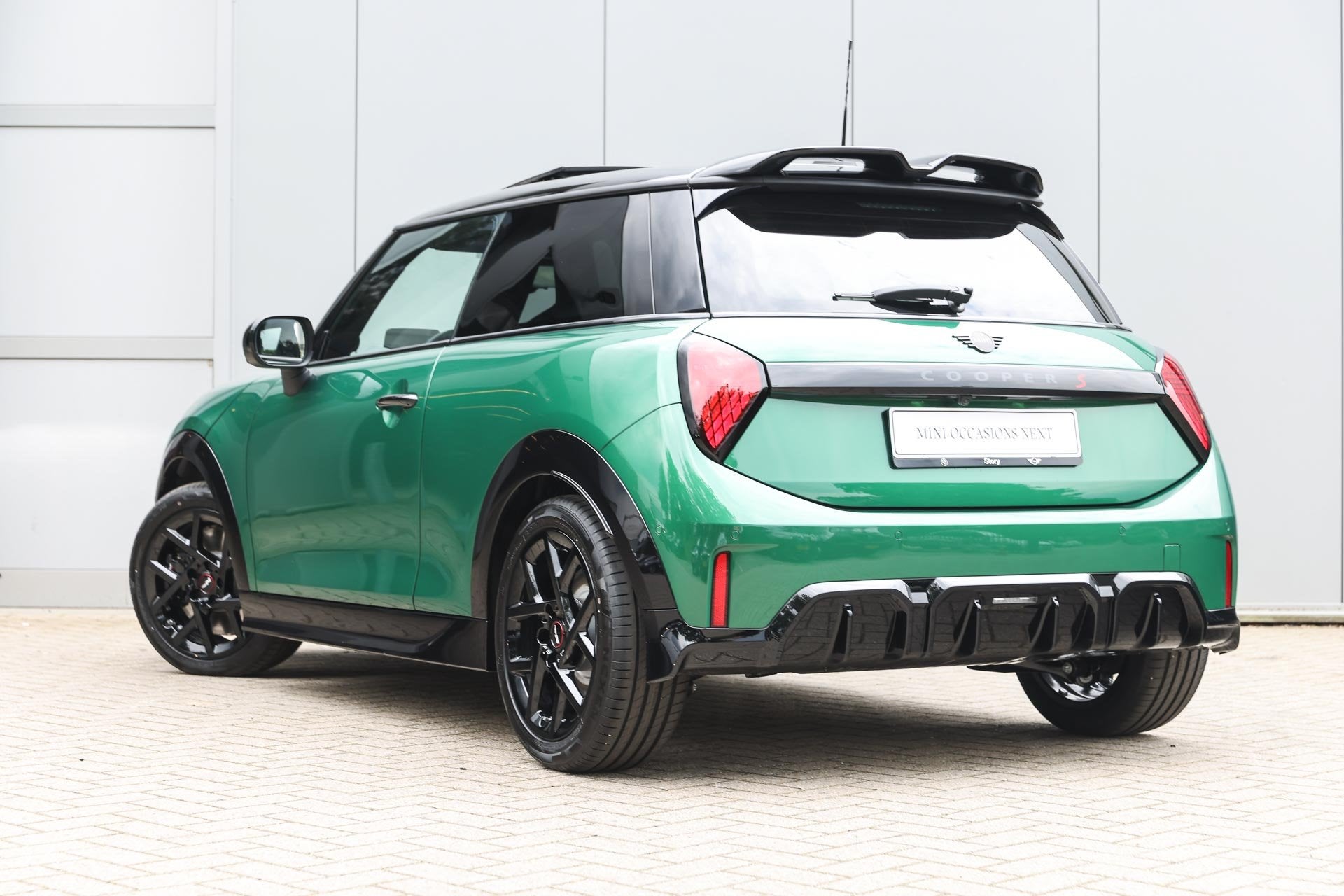 MINI Hatchback Cooper S Automaat / John Cooper Works / Pakke, Auto's, 1998 cc, Gebruikt, 4 cilinders, Met garantie (alle)
