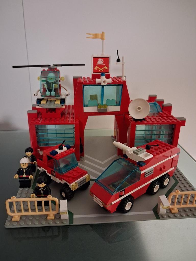 Lego Brandweer 6389 Fire Control Center compleet met boekje, Kinderen en Baby's, Speelgoed | Duplo en Lego, Lego, Compleet, Ophalen of Verzenden