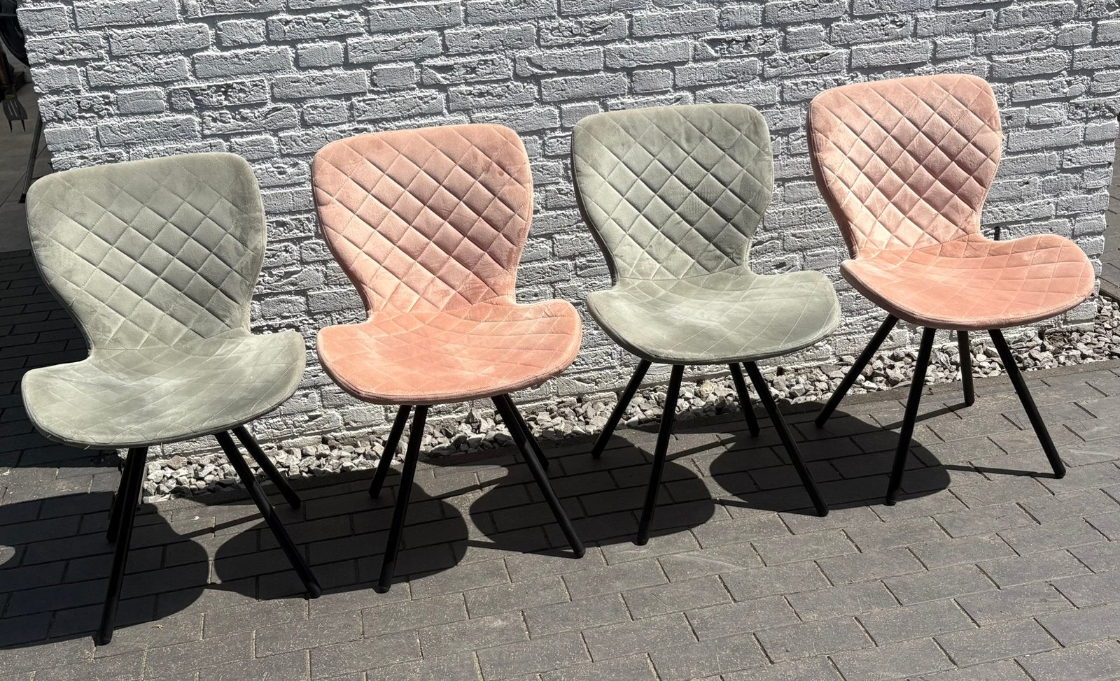4 eetkamer stoelen velvet, Ophalen, Zo goed als nieuw, Overige kleuren, Vier