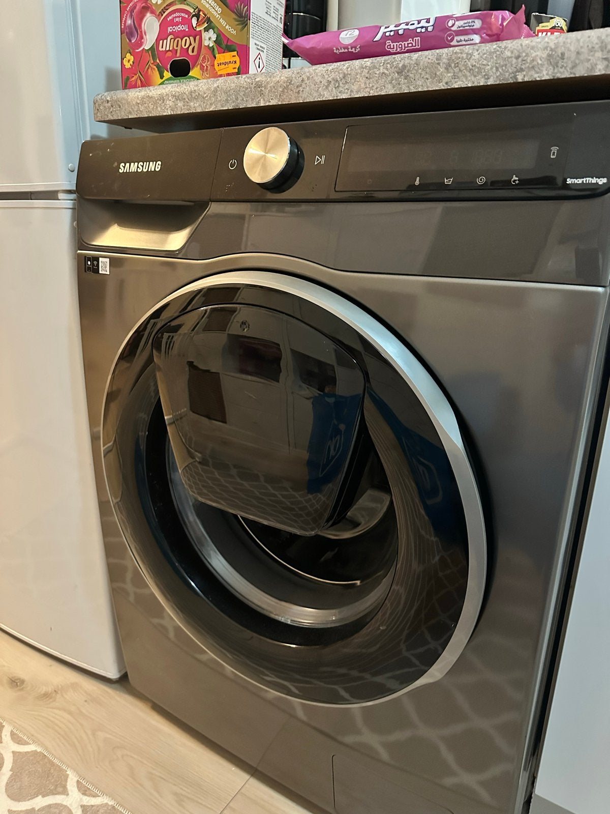 Nieuwe Samsung wasmachine wegens verhuizing, Ophalen, 1200 tot 1600 toeren, 8 tot 10 kg, Nieuw