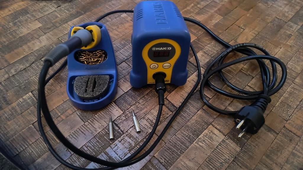 HAKKO soldeer station FX 888 d originele uitvoering, Ophalen of Verzenden, Zo goed als nieuw, Overige typen