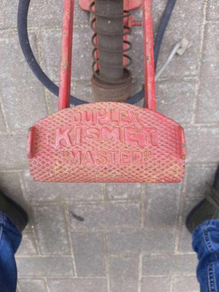 Antieke voetpomp van het merk KISMET MASTER., Antiek en Kunst, Ophalen of Verzenden