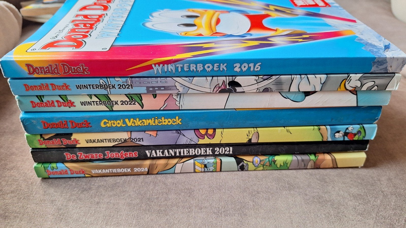 7 vakantieboek donald duck, Meerdere stripboeken, Ophalen of Verzenden, Gelezen, Walt Disney  Donald duck