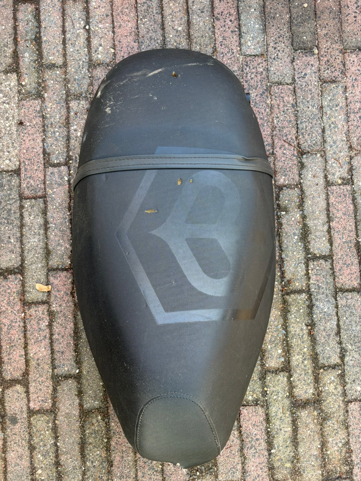 piaggio zip 2000 sp zadel, Motoren, Ophalen