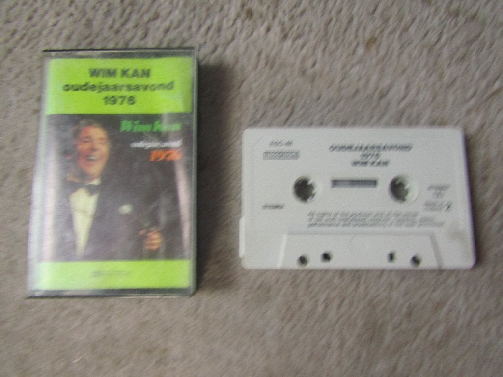 Cassette: Wim Kan - Oudejaarsavond 1976, Cd's en Dvd's, Cassettebandjes, Gebruikt, 1 bandje, Ophalen of Verzenden, Origineel