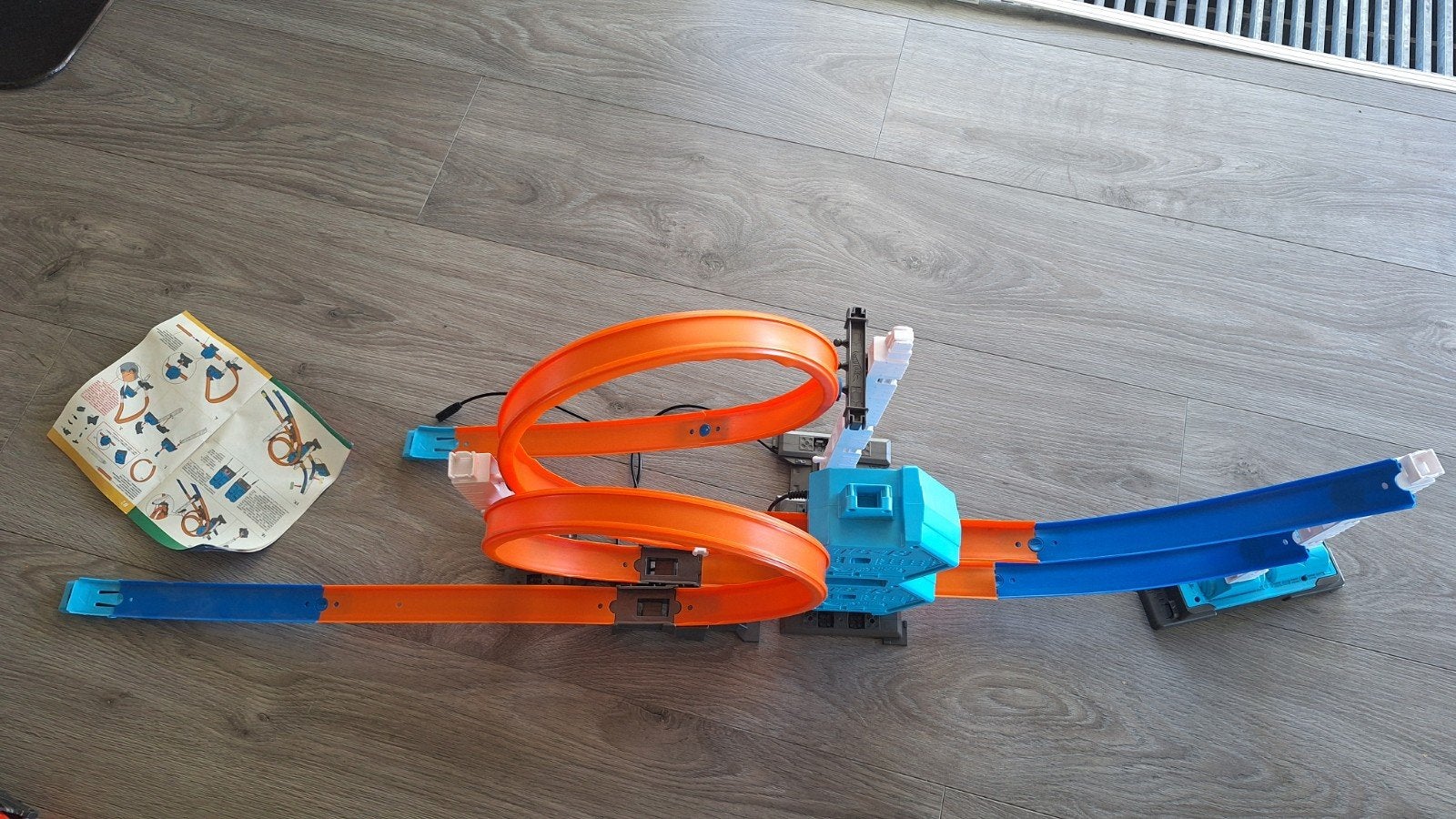 Hot Wheels baan inclusief auto's, Ophalen, Zo goed als nieuw, Handmatig, Hot Wheels