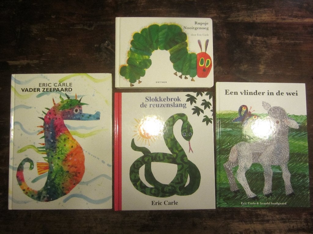 Eric Carle 2x Een vlinder in de wei/vader zeepaard, Boeken, Fictie algemeen, Jongen of Meisje, Ophalen of Verzenden, Zo goed als nieuw