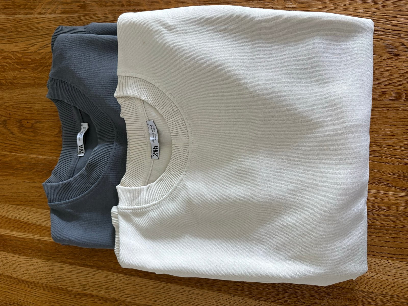 Zara T-shirt met dikkere stof - Zo goed als nieuw, Kleding | Heren, T-shirts, Ophalen, Zo goed als nieuw, Maat 46 (S) of kleiner